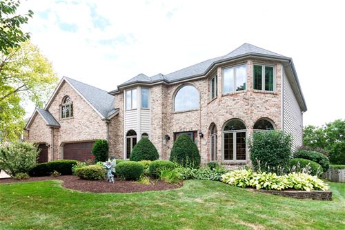 1820 Arabian, Naperville, IL 60565