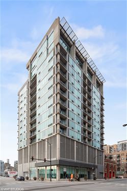 700 W Van Buren Unit 706, Chicago, IL 60607