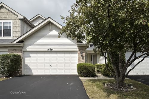 10854 Cape Cod, Huntley, IL 60142