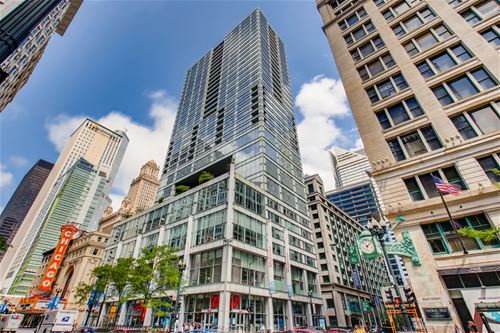 8 E Randolph Unit 1605, Chicago, IL 60601