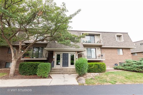 214 E Bailey Unit L, Naperville, IL 60565