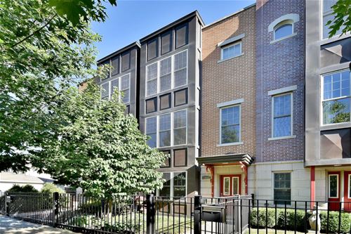 3008 W Cornelia, Chicago, IL 60618