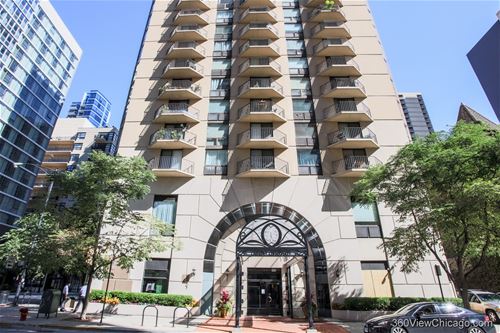 70 W Huron Unit 1204, Chicago, IL 60654