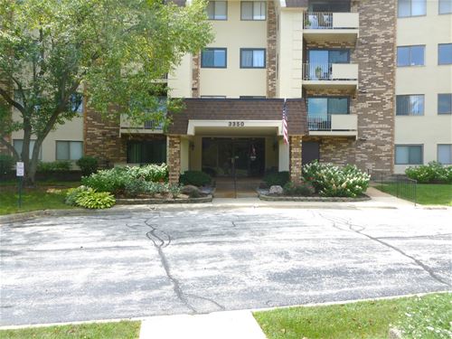 3350 N Carriageway Unit 112, Arlington Heights, IL 60004