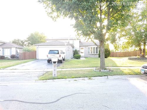 382 Malibu, Romeoville, IL 60446