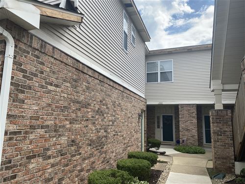 440 Chesterfield Unit 440, Oswego, IL 60543