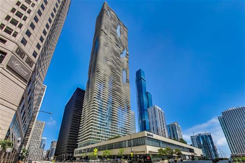 225 N Columbus Unit 5511, Chicago, IL 60601