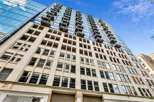 565 W Quincy Unit 802, Chicago, IL 60661