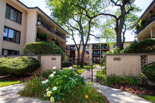 1023 Washington Unit 1A, Oak Park, IL 60302