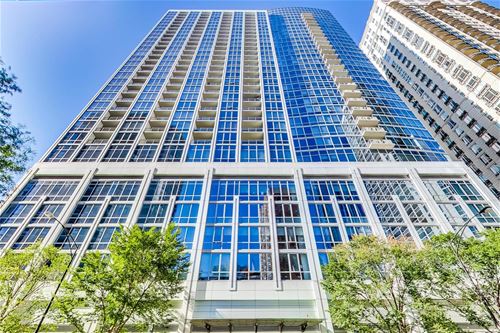 2 W Delaware Unit 2605, Chicago, IL 60610