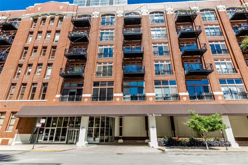 360 W Illinois Unit 2D, Chicago, IL 60610