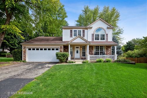 8 Raintree, Cary, IL 60013