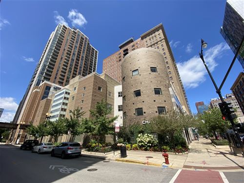 40 E 9th Unit 712, Chicago, IL 60605