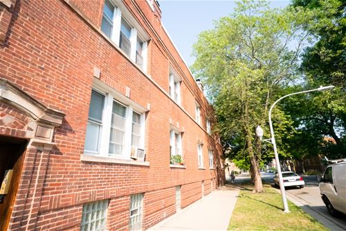 2236 W Byron Unit 2, Chicago, IL 60618