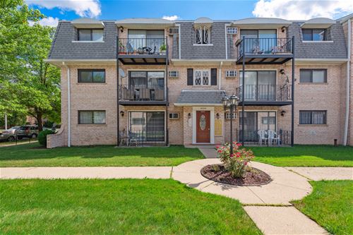 8509 W Catherine Unit 290, Chicago, IL 60656