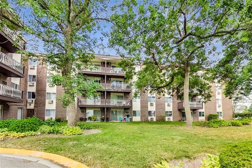 1331 S Finley Unit 309, Lombard, IL 60148