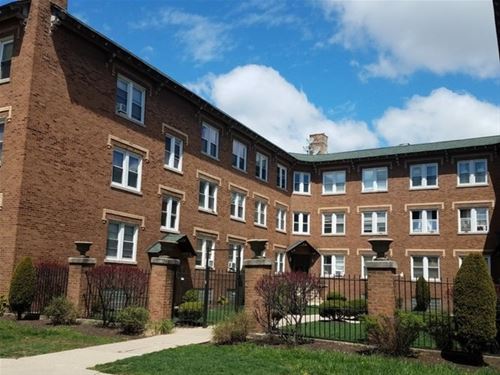 4820 W Hutchinson Unit 8A, Chicago, IL 60641