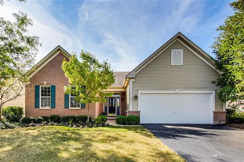 2311 Creekwood, Mundelein, IL 60060