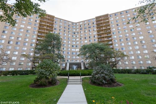 6833 N Kedzie Unit 1502, Chicago, IL 60645