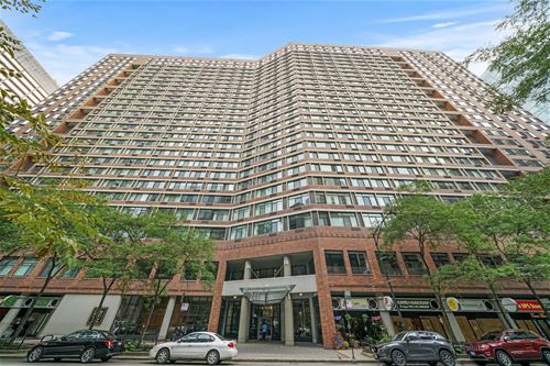 211 E Ohio Unit 1801, Chicago, IL 60611