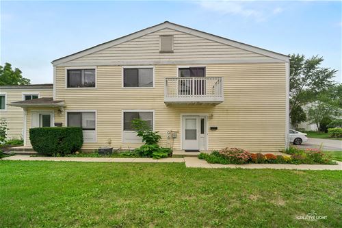 840 Cambridge Unit 840, Wheeling, IL 60090