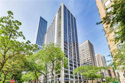 222 E Pearson Unit 1707, Chicago, IL 60611