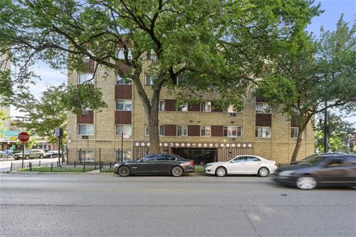 5100 N Sheridan Unit 403, Chicago, IL 60640