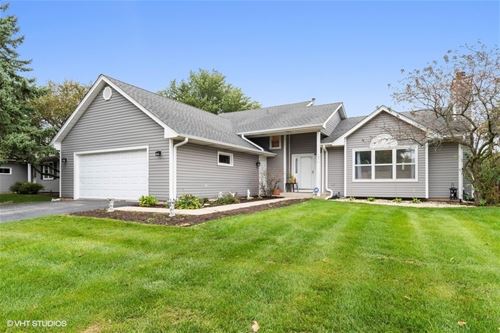 1370 Valayna, Aurora, IL 60504