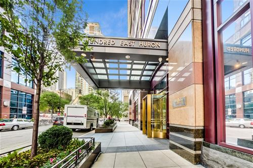 100 E Huron Unit 3802, Chicago, IL 60611