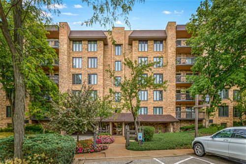 1771 Mission Hills Unit 311, Northbrook, IL 60062