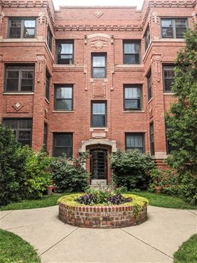 650 W Aldine Unit 1, Chicago, IL 60657