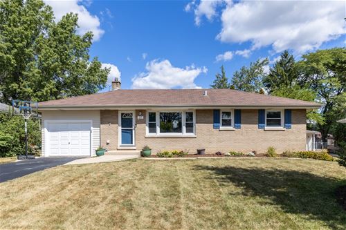 22 W 56th, Westmont, IL 60559