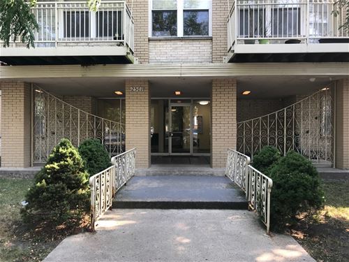 2501 W Touhy Unit 303, Chicago, IL 60645