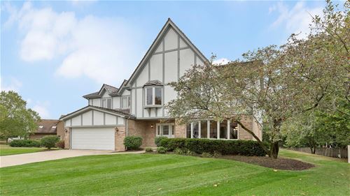 4530 Arbor View, Lisle, IL 60532