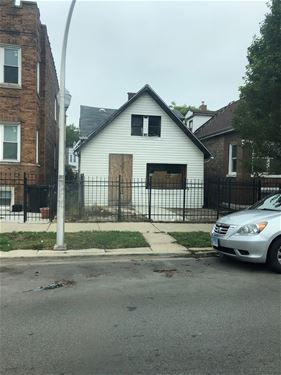 1222 N Hamlin, Chicago, IL 60651