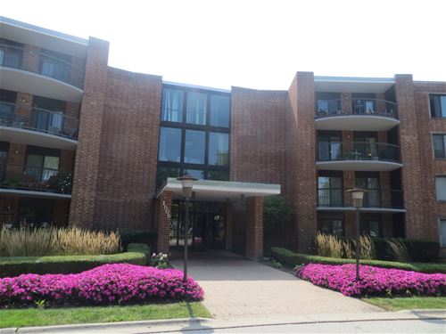 1505 E Central Unit 104A, Arlington Heights, IL 60005