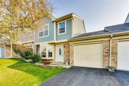 1310 Robin, Carol Stream, IL 60188