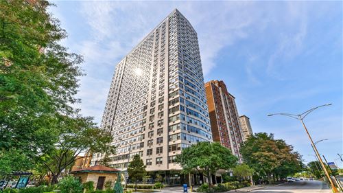 3900 N Lake Shore Unit 10D, Chicago, IL 60613