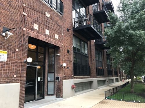 1935 N Fairfield Unit 110, Chicago, IL 60647