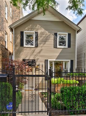 1744 W Julian, Chicago, IL 60622