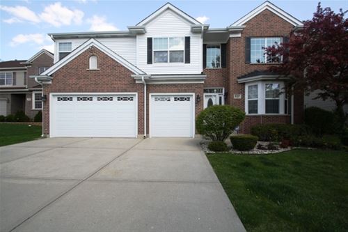 827 Sara, Elk Grove Village, IL 60007