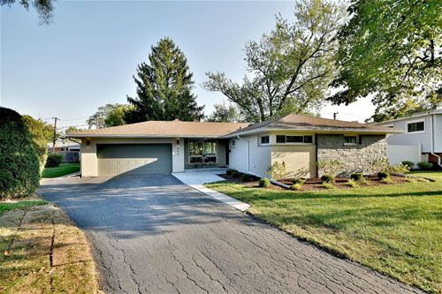 426 E Huntington, Elmhurst, IL 60126