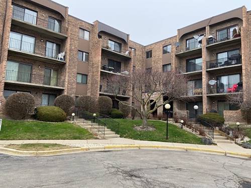 601 W Huntington Common Unit 201, Mount Prospect, IL 60056