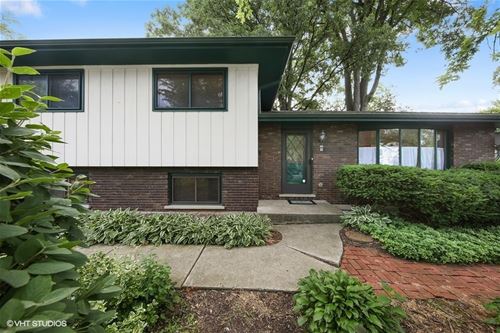 5635 Plymouth, Downers Grove, IL 60516