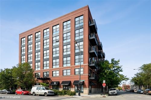 1260 W Washington Unit 208, Chicago, IL 60607