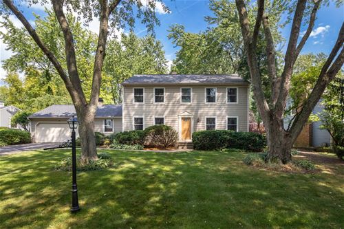 6S345 New Castle, Naperville, IL 60540