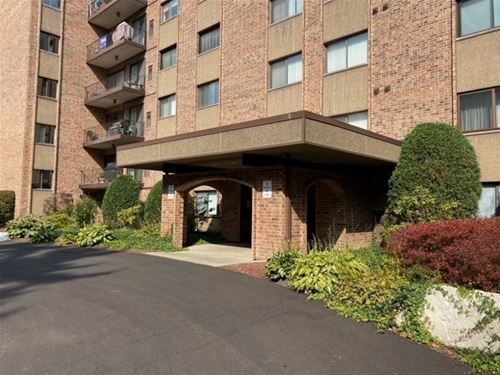 1702 Mill Unit 301, Des Plaines, IL 60016