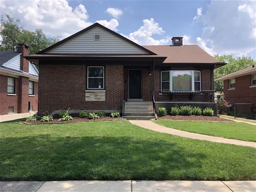 717 Manchester, Westchester, IL 60154