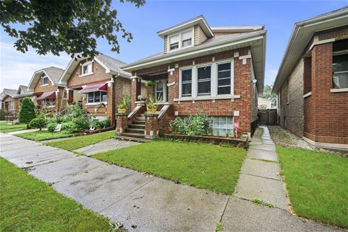 3825 Kenilworth, Berwyn, IL 60402