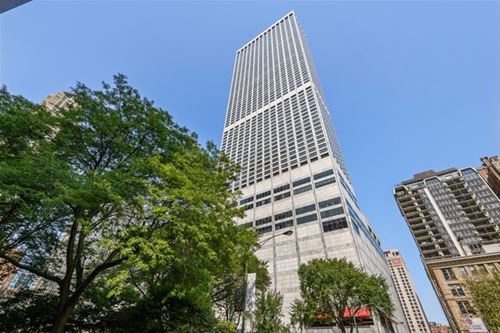 180 E Pearson Unit 4103, Chicago, IL 60611